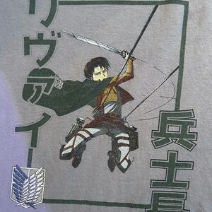 Grey Attack on Titan Short Sleeve unisex T-Shirt Size XL